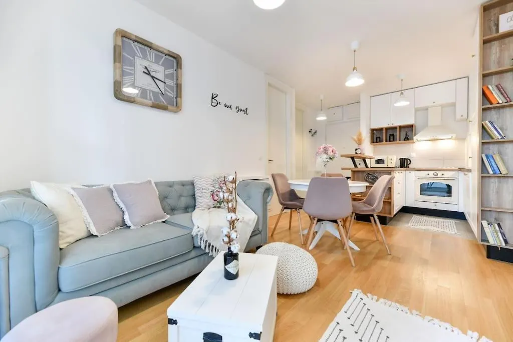 Lea Boutique Apartment Zadar 0*,